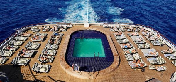 CRUCEROS POR GRECIA