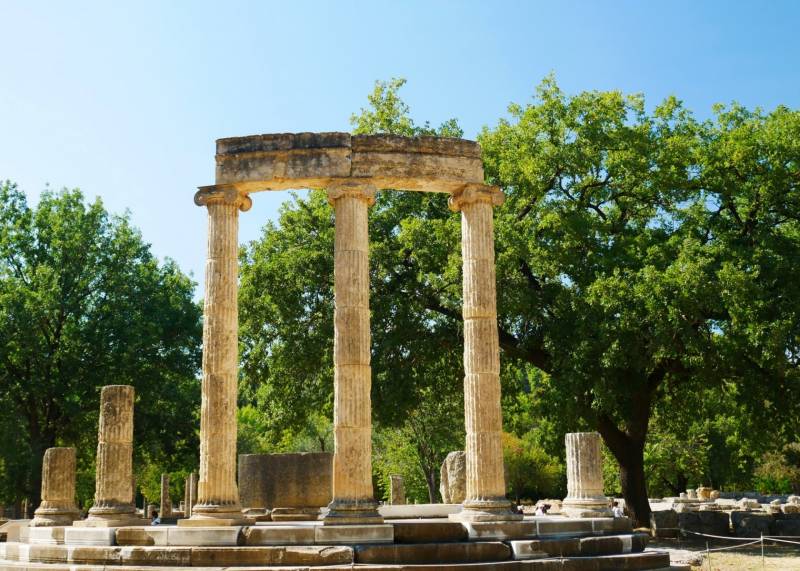 DÍA 2: OLIMPIA - DELFOS - Circuitos Culturales en Grecia