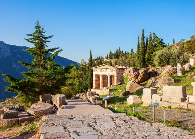 DÍA 3: DELFOS - KALAMBAKA - Circuitos Culturales en Grecia